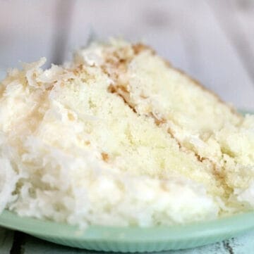 coconut cake featured image