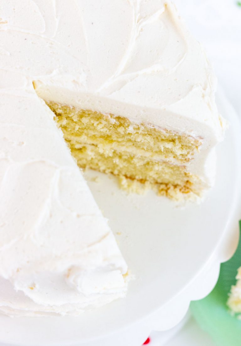Favorite Vanilla Bean Cake I Scream for Buttercream