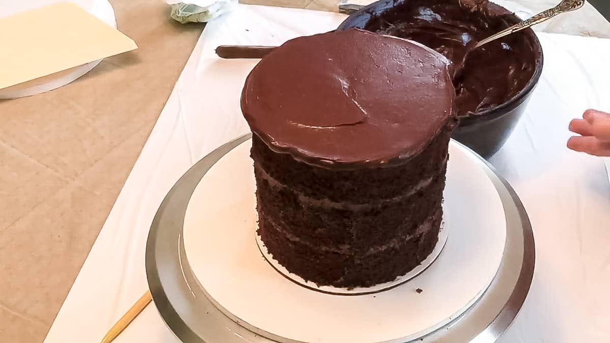 Add ganache to top of cake.