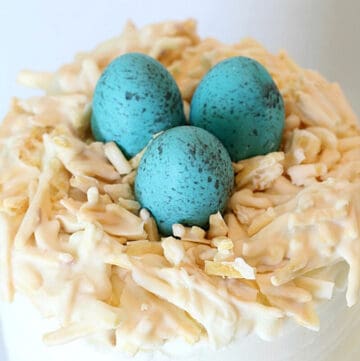 cadbury egg cake featured image