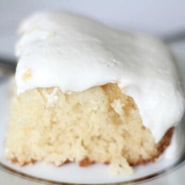 Honey Cake with Marshmallow Buttercream 4