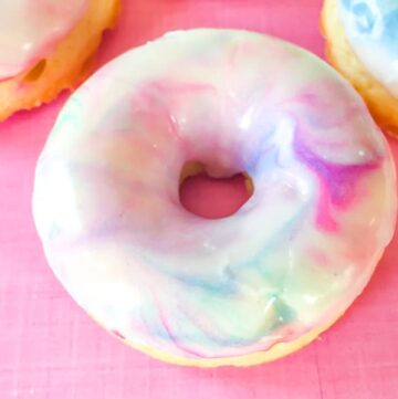 Cotton Candy Baked Cake Donuts