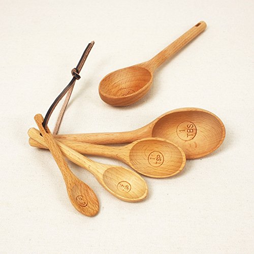 Wooden measuring spoons