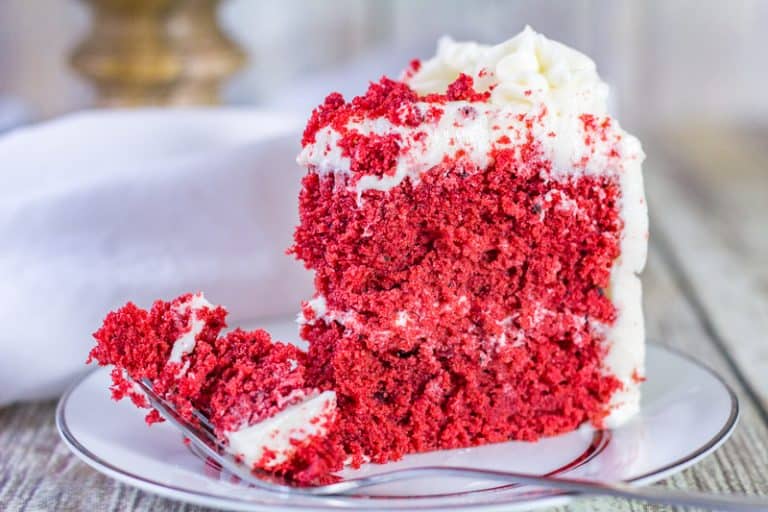 Sour Cream Red Velvet Cake I Scream for Buttercream