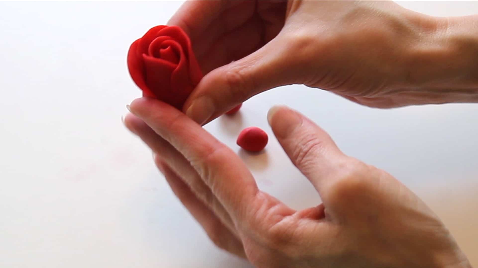 Easy Fondant Rose Without Tools I Scream for Buttercream