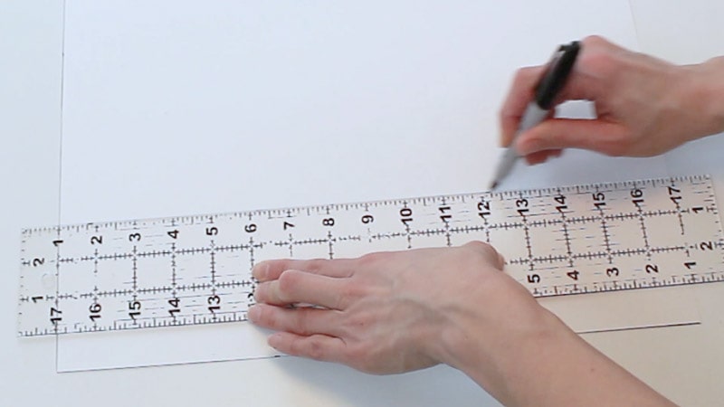 draw a line connecting the measurements