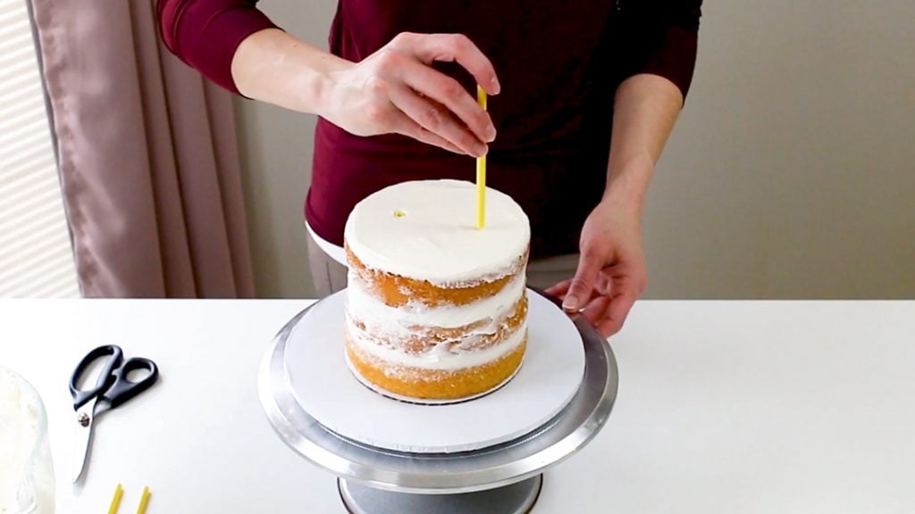 How To Make A Tall Cake I Scream For Buttercream