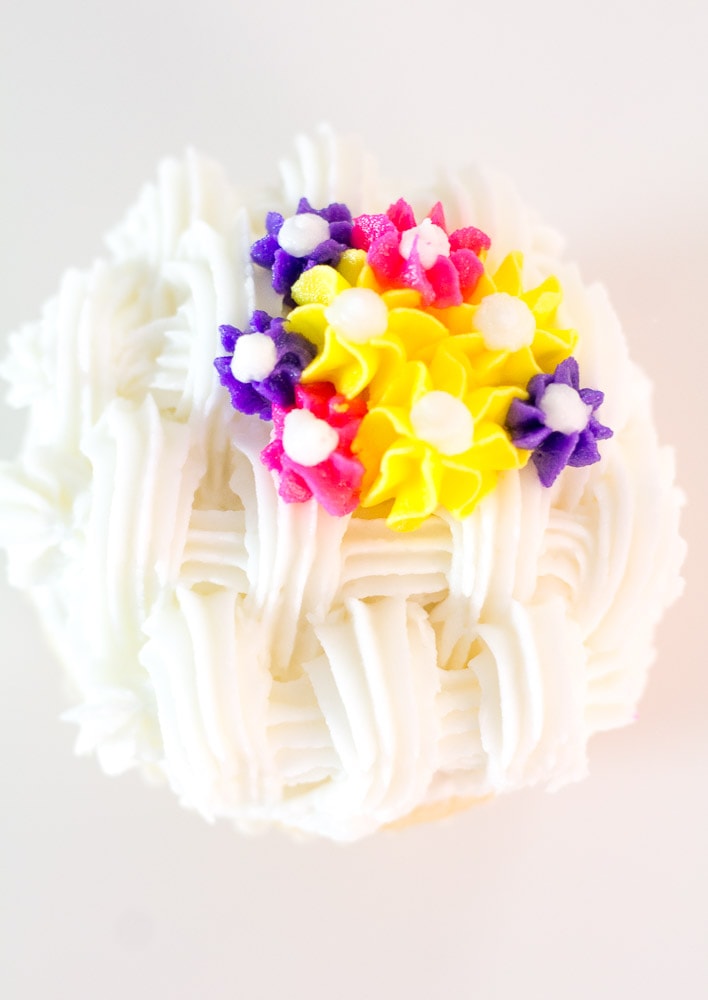 White Basketweave cupcakes