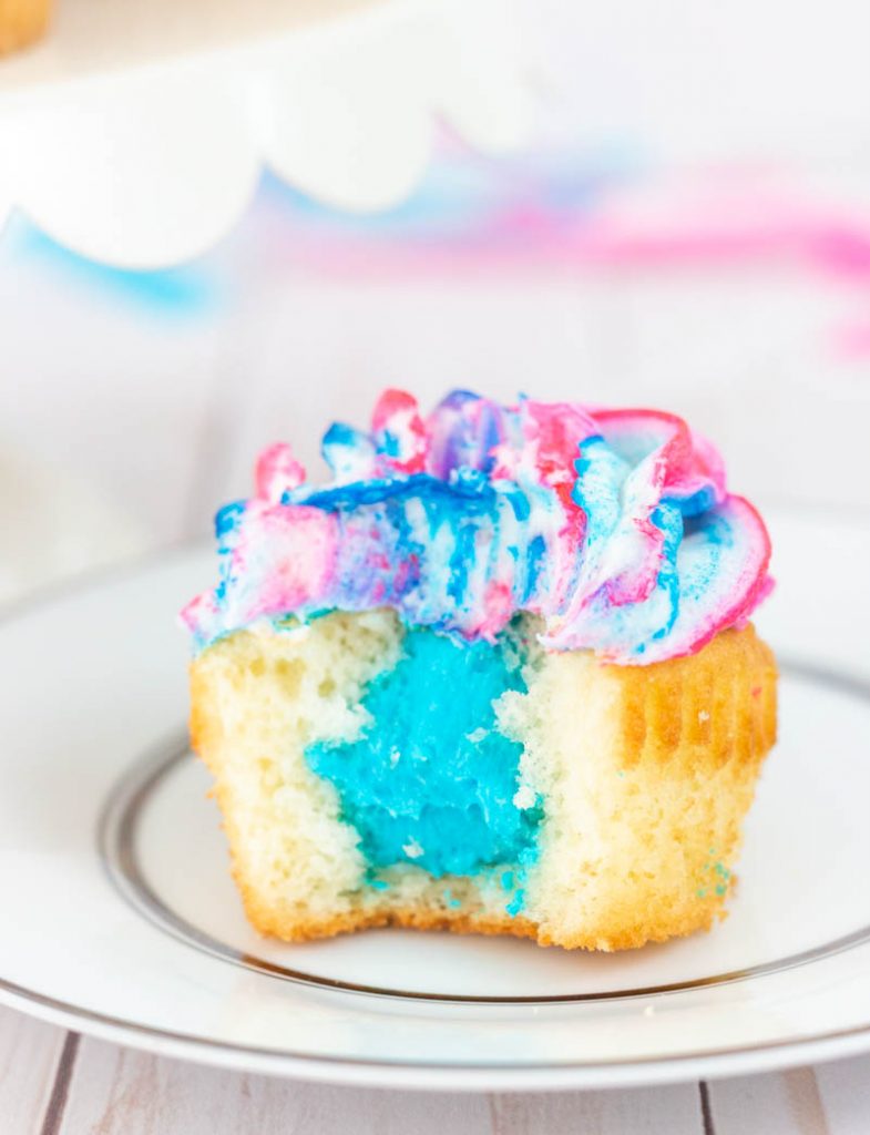 Gender Reveal Cupcake Pink Inside