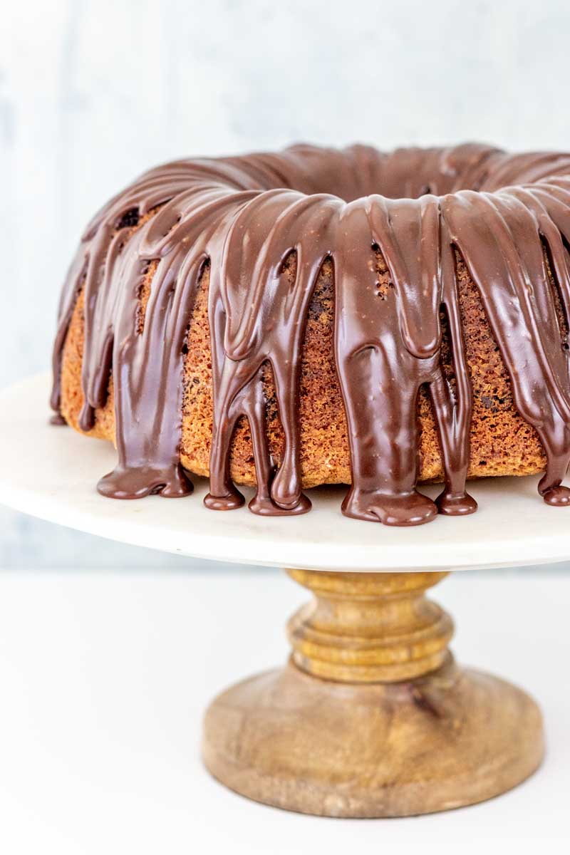 Milk Chocolate Chip Cake with Milk Chocolate Glaze - I Scream for ...