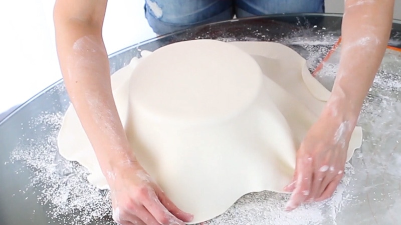Open up the fondant to smooth