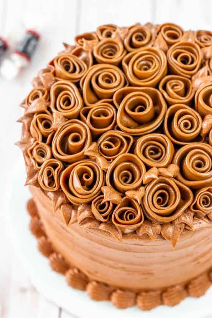 Tootsie Roll Ribbon Rose Cake Tutorial
