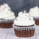Whipped Cream Cheese Frosting-11