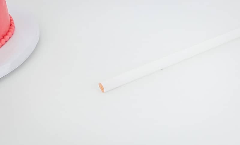 poly dowel for cake stacking