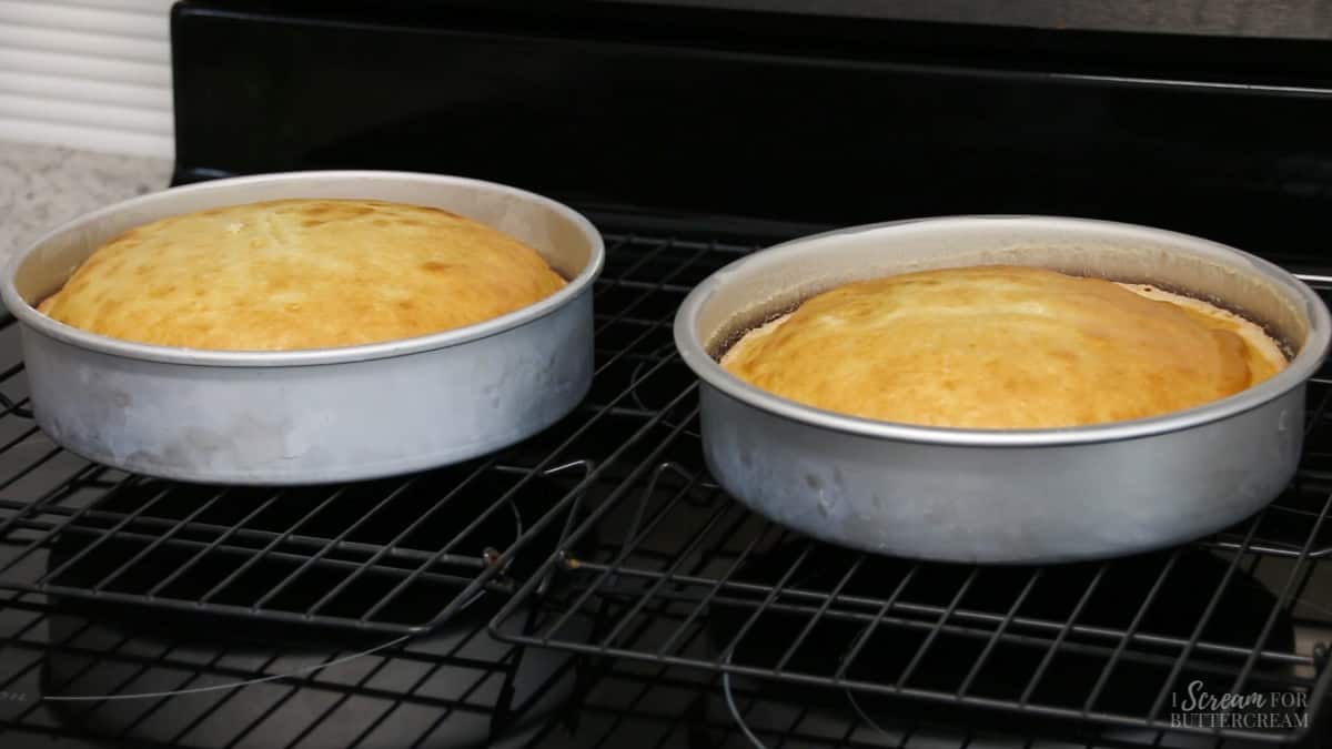 golden brown cake edges