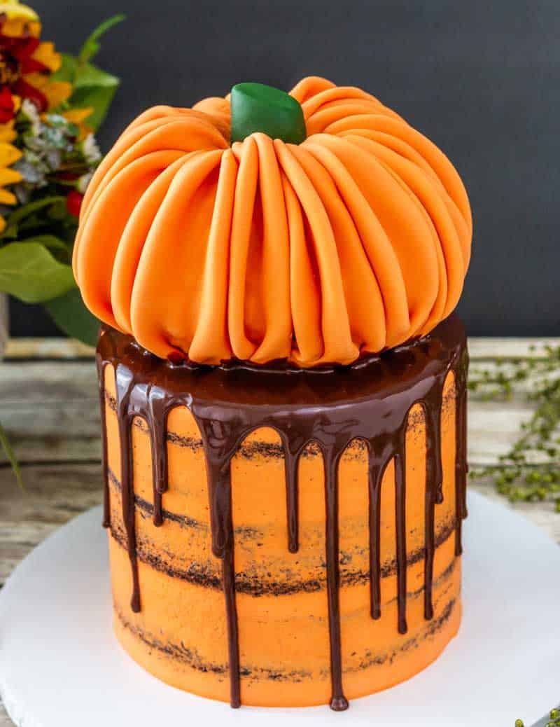 40 Festive Fall Cake Ideas - I Scream for Buttercream
