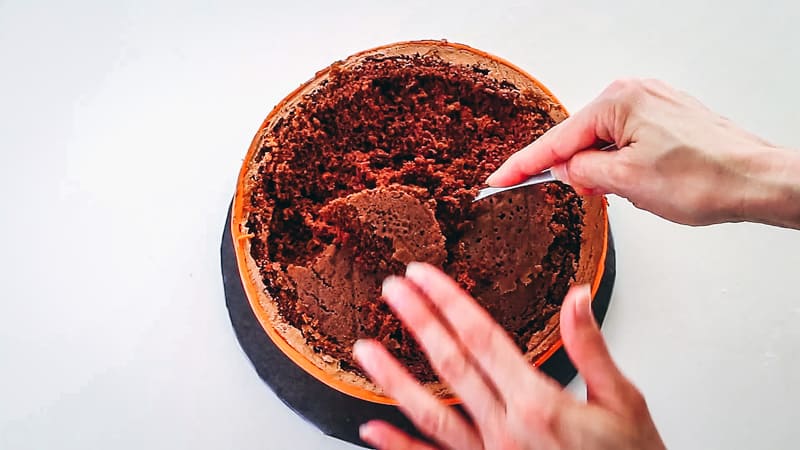 spoon out about an inch deep of cake