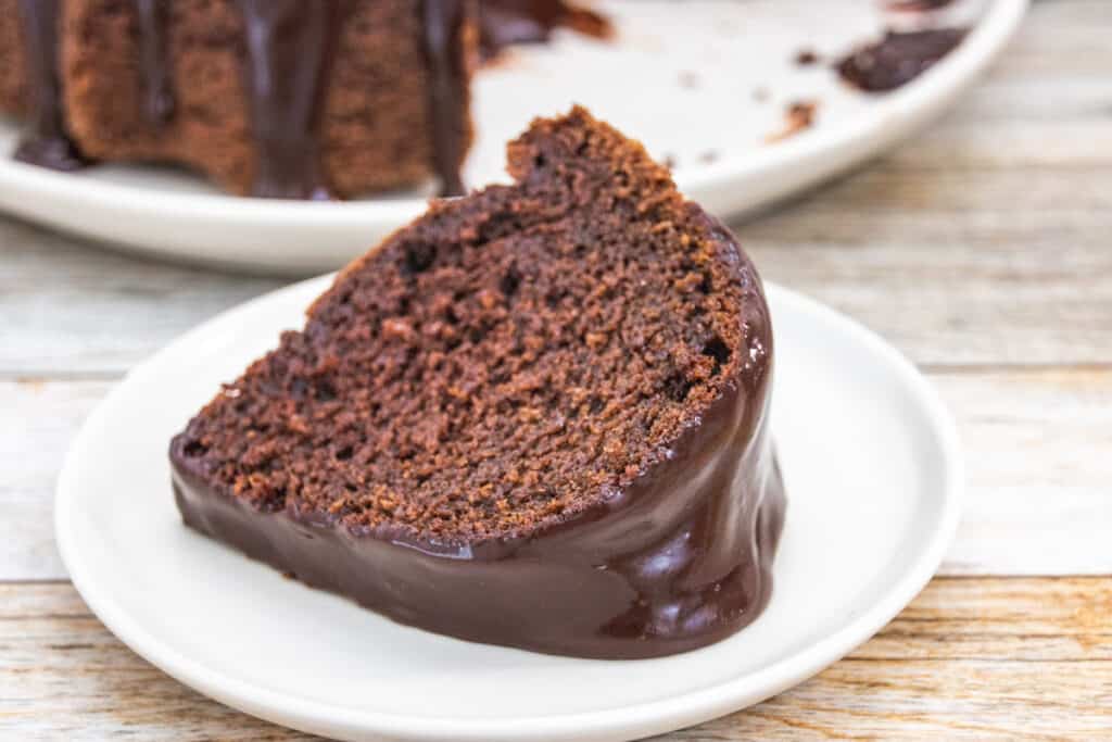 Easy Chocolate Cream Cheese Pound Cake - I Scream for Buttercream