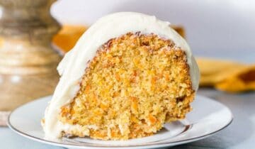 Caramel Carrot Bundt Cake With Cream Cheese Glaze - I Scream For ...