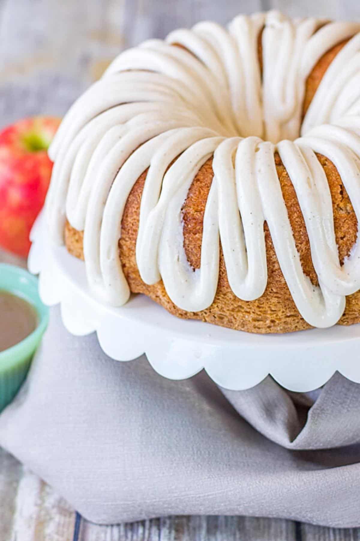 Piped icing on a bundt cake.