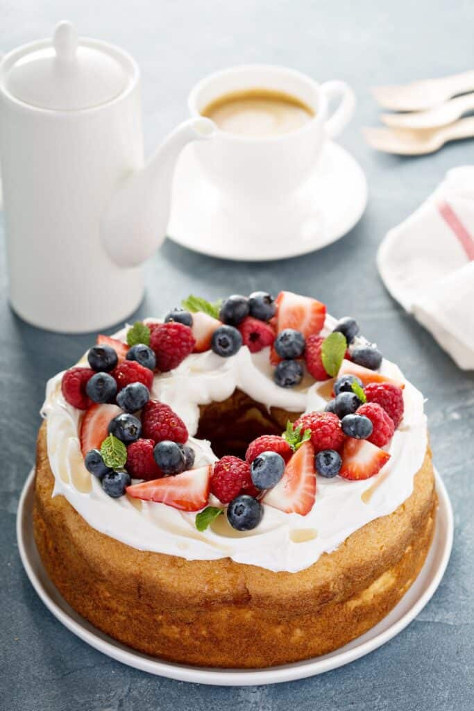 how-long-does-cake-last-in-the-fridge-i-scream-for-buttercream