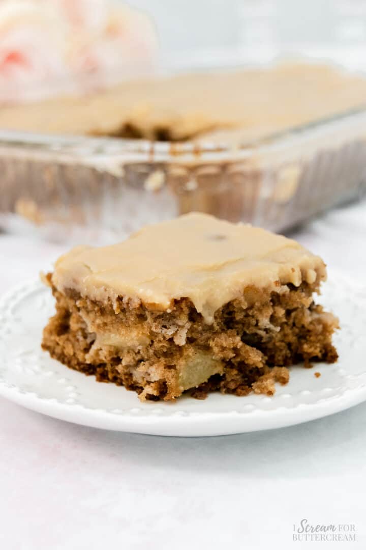 Old Fashioned Fresh Apple Cake (13x9) I Scream for Buttercream