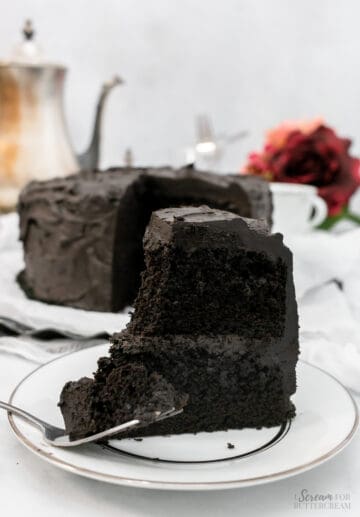 Moist Black Velvet Cake from Scratch with Black Frosting (No Food ...