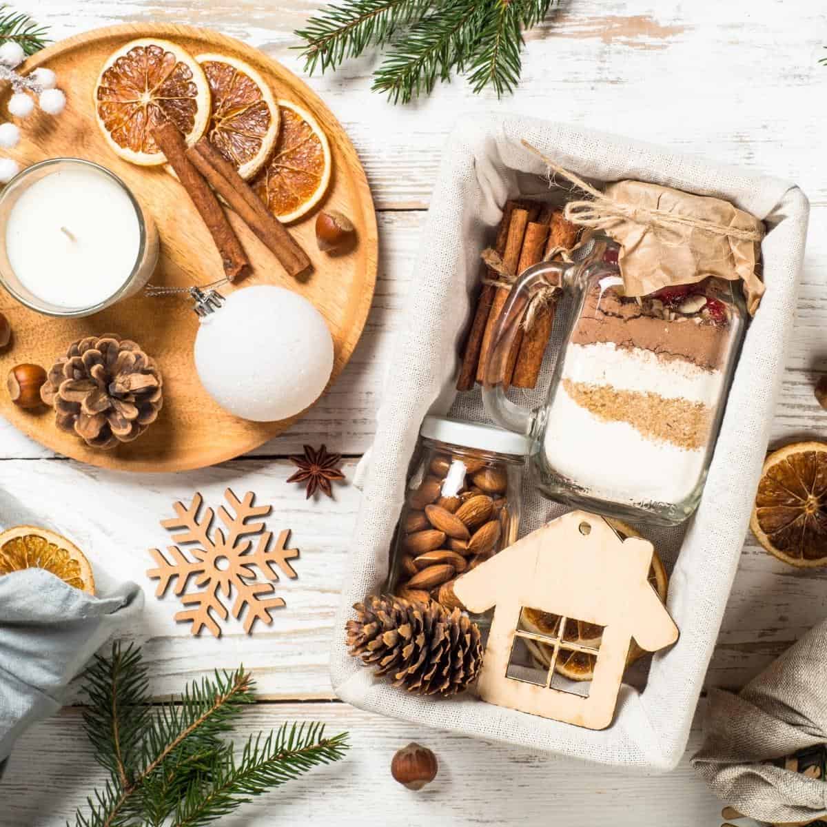 https://iscreamforbuttercream.com/wp-content/uploads/2022/10/christmas-food-gifts.jpg