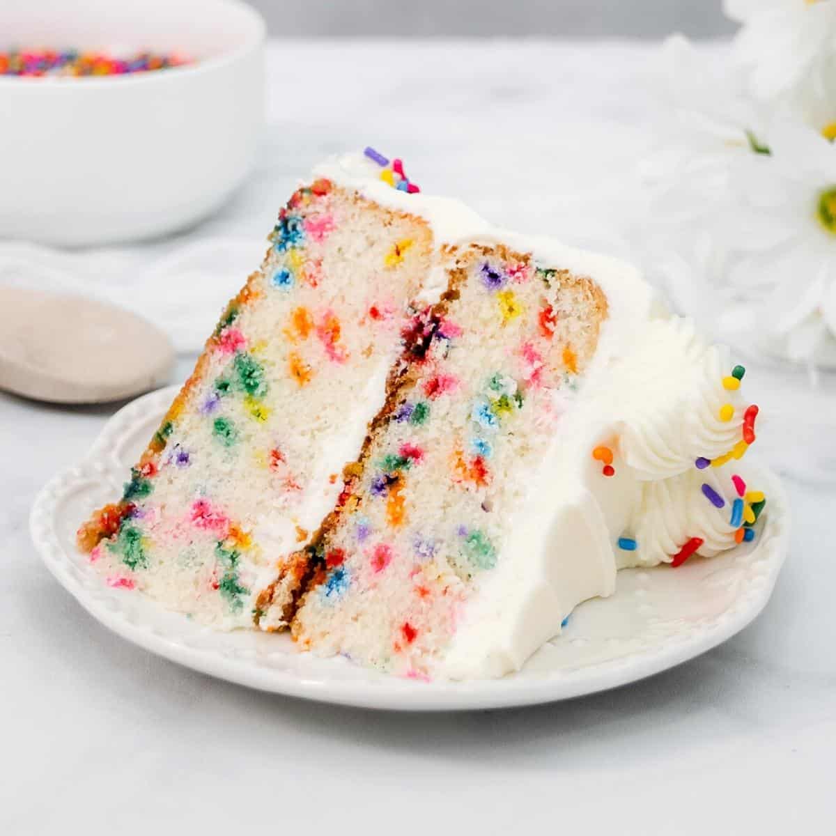 The Most Delicious Confetti Cake Recipe (Funfetti Cake) - Cake by Courtney