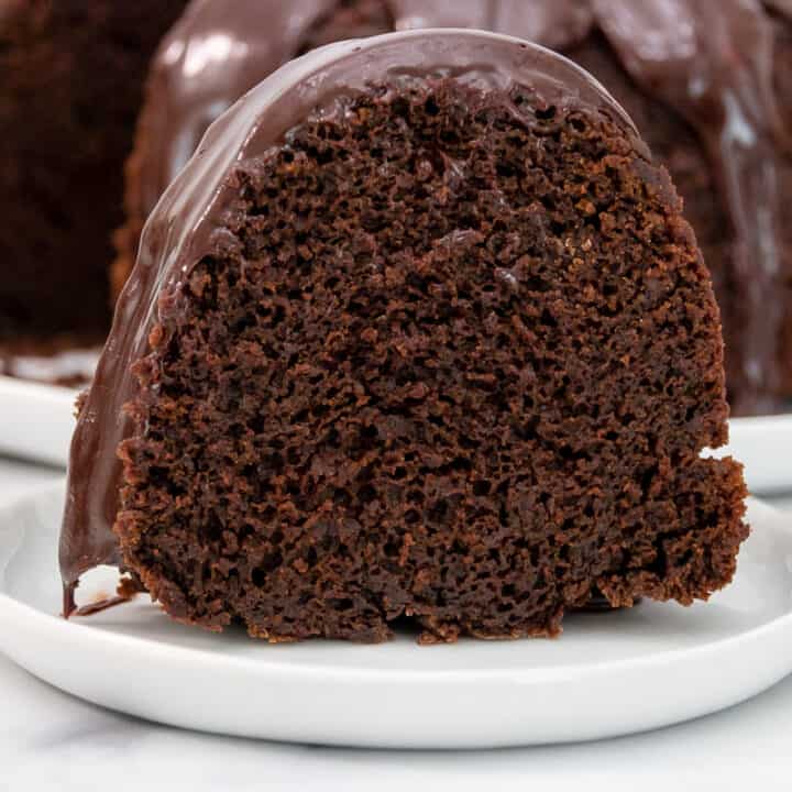 Chocolate Sour Cream Pound Cake - I Scream for Buttercream